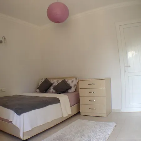 Dance And Sport Bed and Breakfast Akyarlar